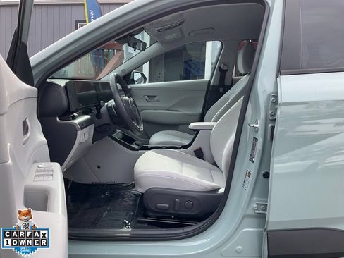 Used 2024 Hyundai Kona SEL FWD image 6