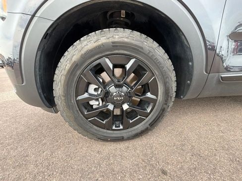 Used 2025 Kia Telluride SX Prestige X-Pro AWD/4WD image 9