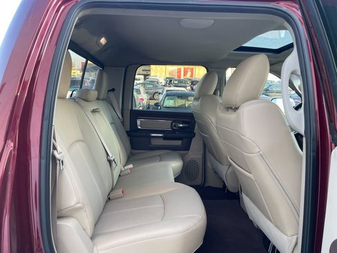 Used 2018 RAM 3500 Laramie image 31