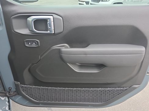 New 2026 Jeep Wrangler Sport S image 33