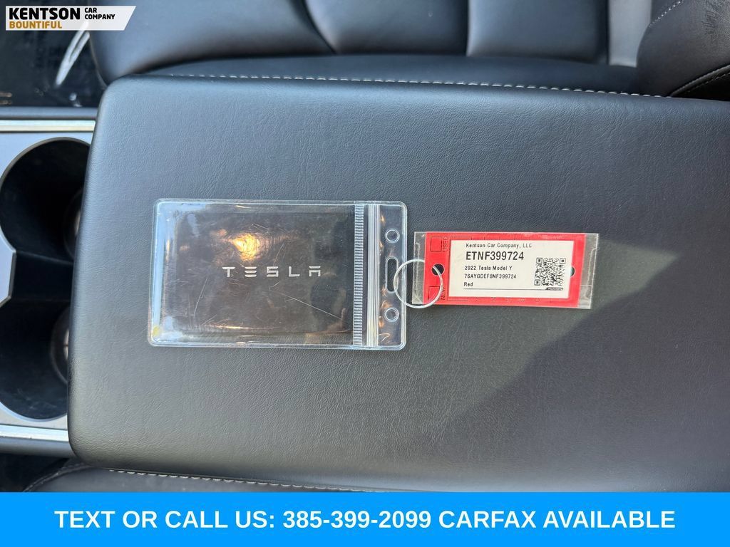 Used 2022 Tesla Model Y Performance AWD/4WD image 34