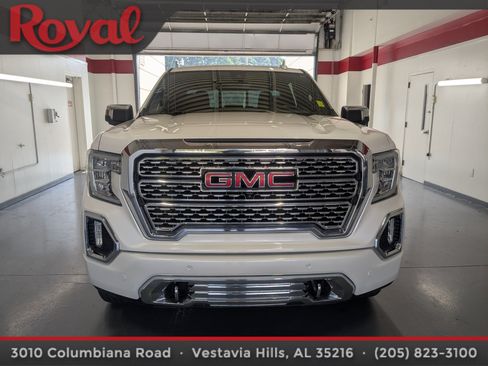 Used 2019 GMC Sierra 1500 Denali w/ Denali Ultimate Package AWD/4WD image 6