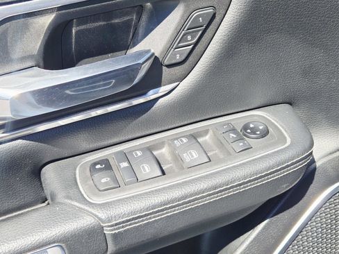 Used 2021 RAM 1500 Laramie w/ Sport Appearance Package AWD/4WD image 40