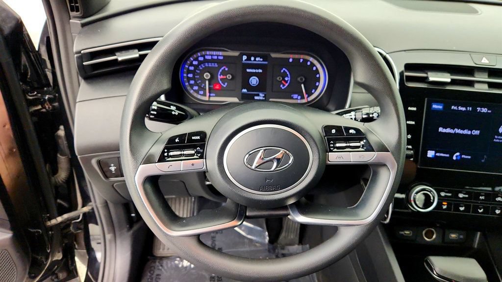Used 2022 Hyundai Santa Cruz SEL FWD image 12