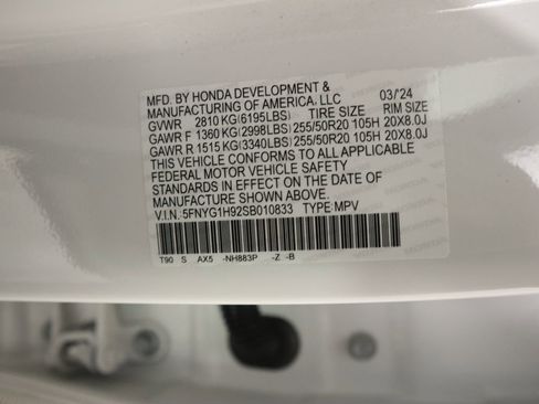 Used 2025 Honda Pilot Black Edition image 35