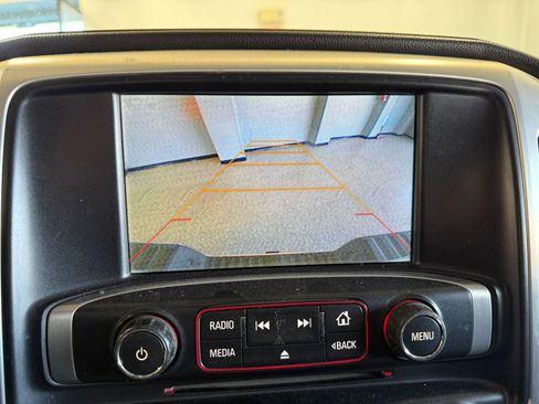 Used 2015 GMC Sierra 1500 SLE w/ SLE Value Package image 16