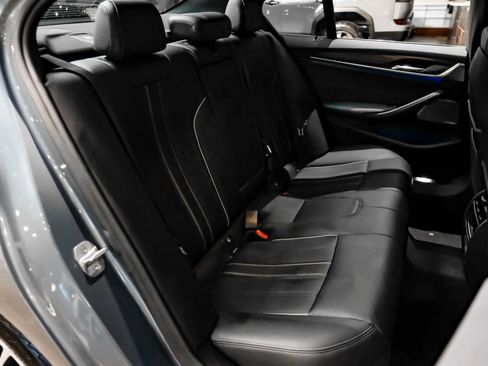 Used 2019 BMW 540i xDrive AWD/4WD image 38