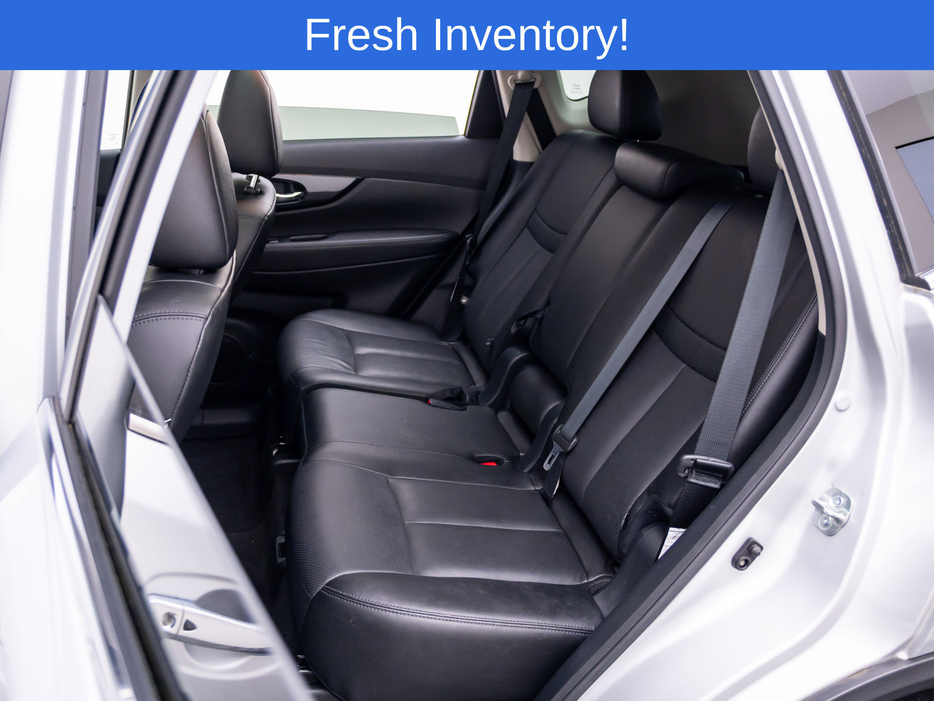 Used 2020 Nissan Rogue SL w/ Premium Package AWD/4WD image 16
