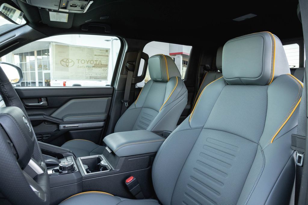 New 2026 Toyota Tacoma 4x4 Double Cab Hybrid image 9
