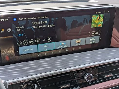 New 2026 INFINITI QX80 Autograph w/ Premium Cargo Package image 23