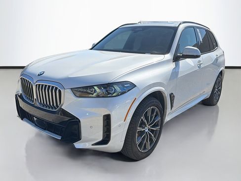 Used 2026 BMW X5 sDrive40i image 7