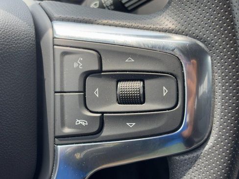 Used 2024 Chevrolet Blazer LT w/ Convenience Package FWD image 18