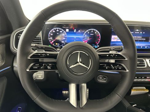 New 2025 Mercedes-Benz GLS 450 4MATIC image 14