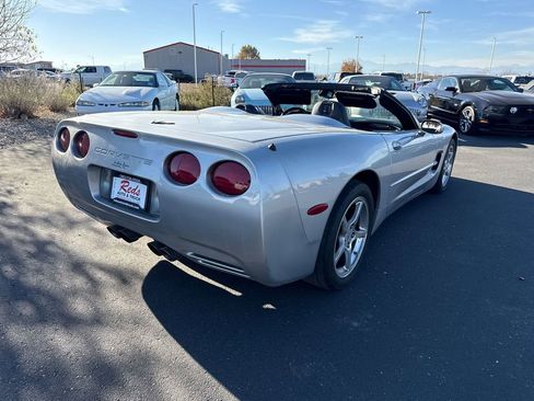 Used 2004 Chevrolet Corvette Convertible w/ Preferred Equipment Group RWD image 70