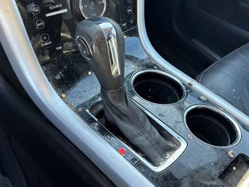 Used 2011 Ford Edge Limited w/ 302A Rapid Spec Order Code image 17