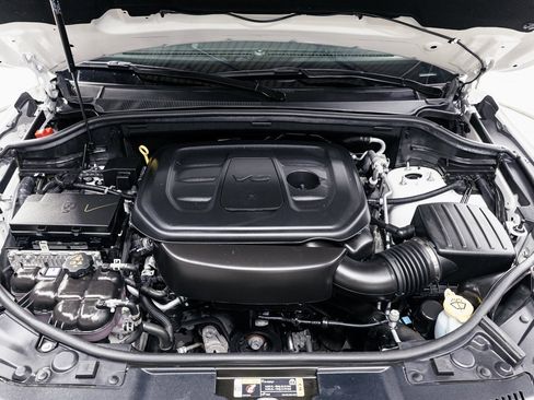 Used 2021 Dodge Durango SXT image 28