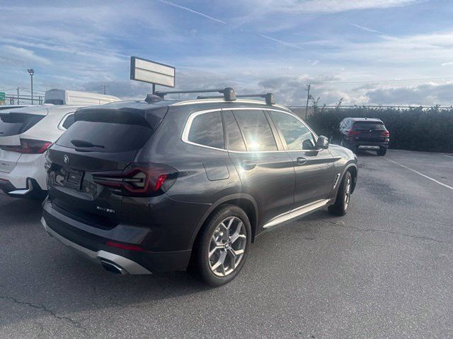Used 2022 BMW X3 xDrive30i AWD/4WD image 10