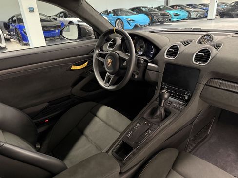 Used 2023 Porsche 718 Cayman GT4 RS RWD image 28