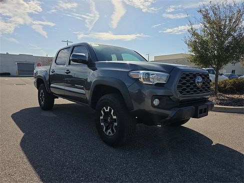 Used 2020 Toyota Tacoma TRD Off-Road image 1
