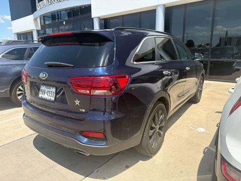 Used 2020 Kia Sorento S AWD/4WD image 4