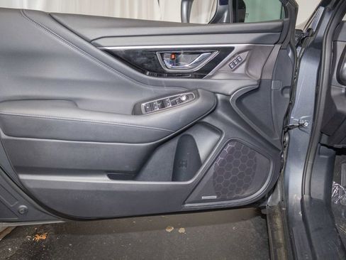 Used 2023 Subaru Legacy Limited AWD/4WD image 10