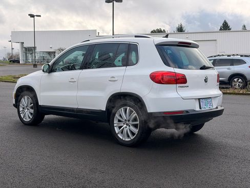 Used 2012 Volkswagen Tiguan SE image 5