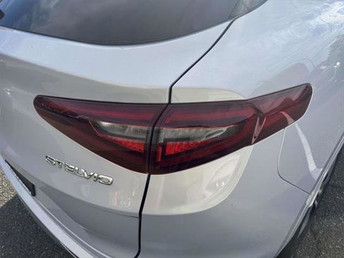 Used 2020 Alfa Romeo Stelvio Ti w/ Active Blind Spot Package image 10