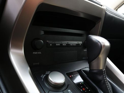 Used 2017 Lexus NX 200t AWD image 33