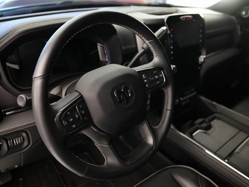 Used 2024 RAM 2500 Limited image 19