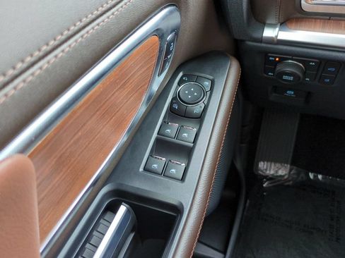 Used 2025 Ford Expedition King Ranch AWD/4WD image 20