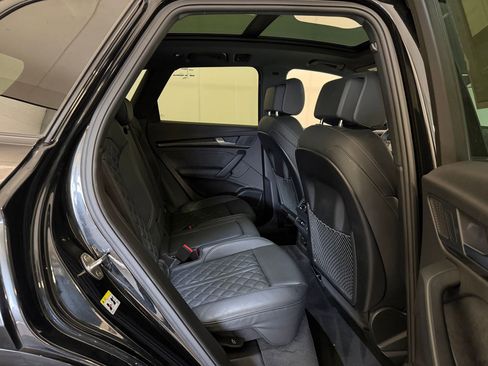 Used 2023 Audi SQ5 Premium Plus w/ Premium Plus Package image 30