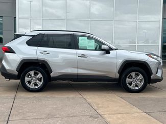 Used 2025 Toyota RAV4 XLE w/ Convenience Package AWD/4WD video 3