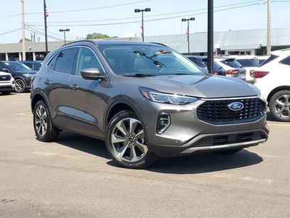 Certified 2023 Ford Escape Platinum w/ Premium Technology Package