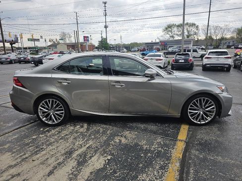 Used 2014 Lexus IS 250 w/ Premium Package RWD image 4