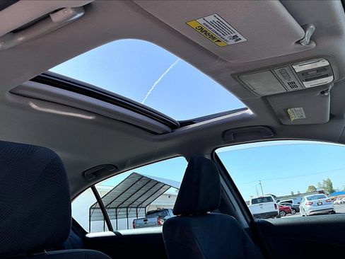 Used 2017 Honda Accord EX image 16