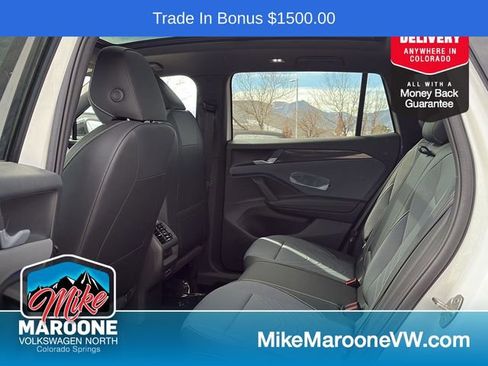 New 2026 Volkswagen Tiguan SE R-Line image 8