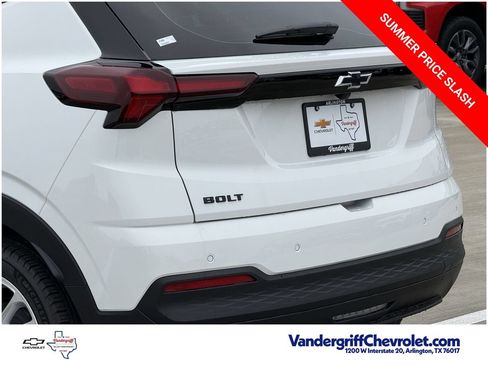 New 2027 Chevrolet Bolt LT w/ Comfort Package FWD image 6