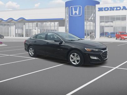 Used 2024 Chevrolet Malibu LT