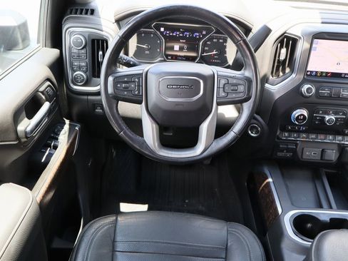 Used 2020 GMC Sierra 2500 Denali w/ Denali Ultimate Package AWD/4WD image 26