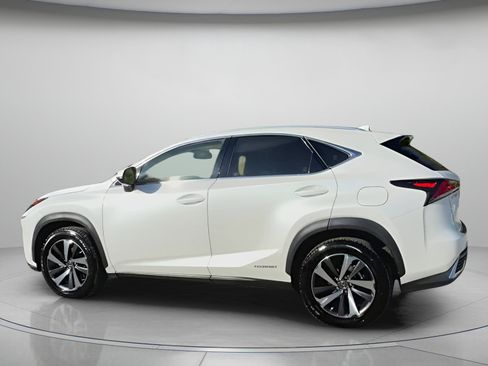 Used 2020 Lexus NX 300h AWD w/ Premium Package image 18