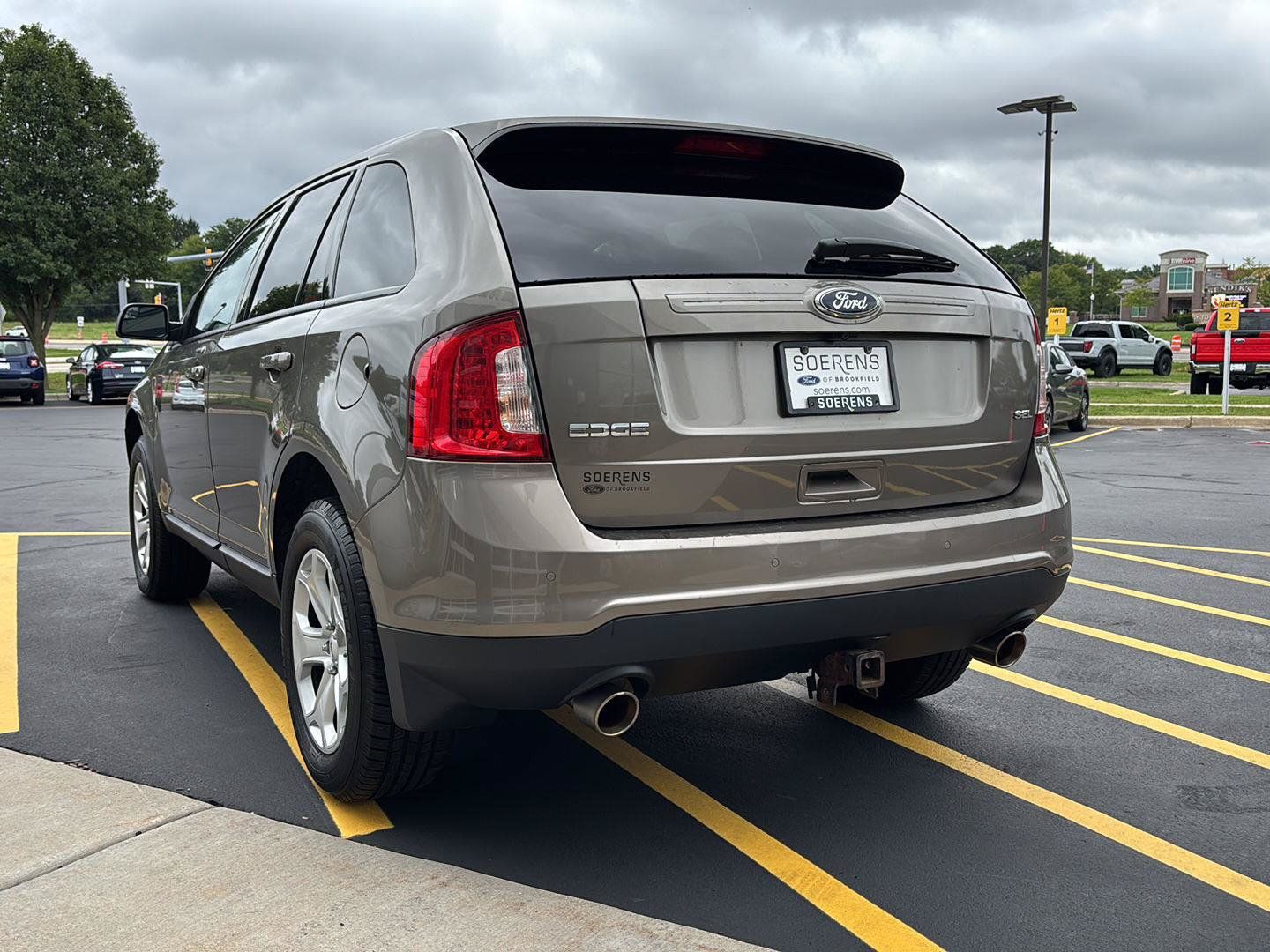 Used 2013 Ford Edge SEL FWD image 29