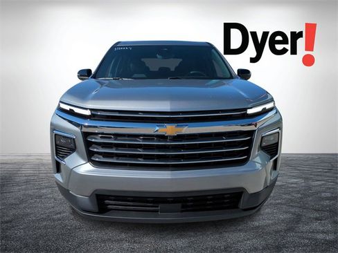 New 2026 Chevrolet Traverse LT w/ Driver Confidence Package image 9