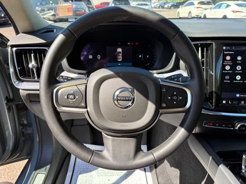 Used 2024 Volvo S60 B5 Core AWD/4WD image 20