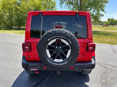 Used 2021 Jeep Wrangler Unlimited Rubicon AWD/4WD image 4