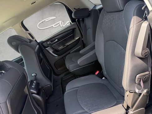 Used 2013 GMC Acadia SLE FWD image 23