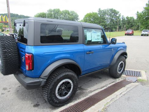 Used 2024 Ford Bronco Black Diamond w/ Sasquatch Package image 6