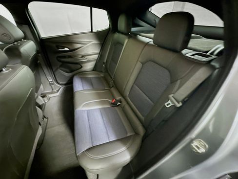 Used 2024 Buick Envista Preferred w/ Convenience I Package image 27