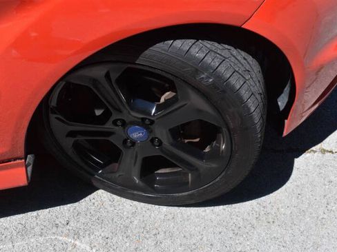 Used 2015 Ford Fiesta ST w/ ST Recaro Package FWD image 22