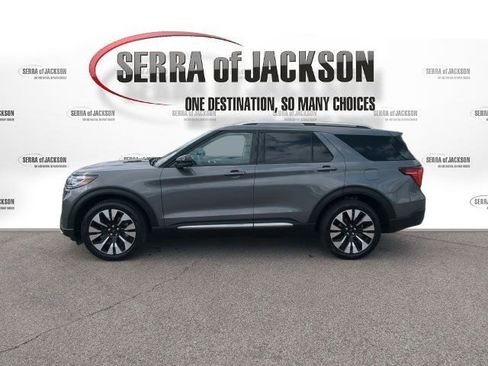 Used 2026 Ford Explorer Platinum w/ LUX Leather Package image 6