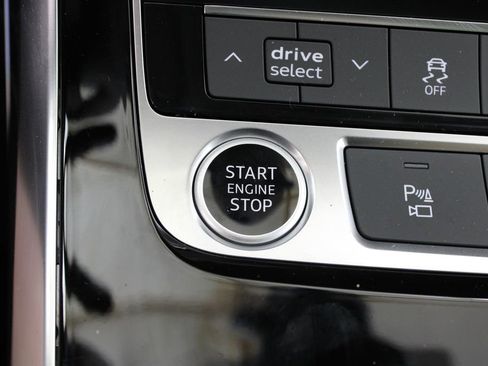 New 2026 Audi Q7 3.0T Premium AWD/4WD image 11